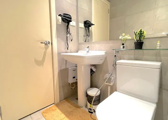 Apartment Staycation At Acqua Residences, Iguazu Tower