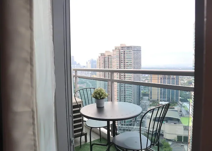 Staycation At Acqua Residences, Iguazu Tower Apartment